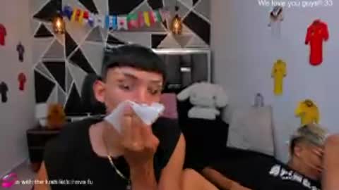 JuanSteven online show from July 7, 2026, 1:30 am
