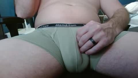 juan_richard online show from November 17, 2025, 2:39 am