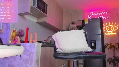 Snapshot of juana18quintero chatting on October 23, 2025, 5:07 am JUANA VALENTINA QUINTERO independent model ONLY FANS --- Juanaquintero online show from October 23, 2025, 5:07 am