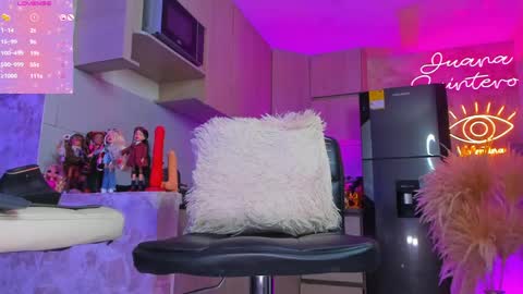Snapshot of juana18quintero chatting on May 18, 2026, 5:35 am JUANA VALENTINA QUINTERO independent model ONLY FANS --- Juanaquintero online show from May 18, 2026, 5:35 am