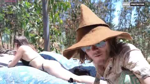 Snapshot of juana1hin chatting on November 18, 2025, 4:00 pm Juana1hin online show from November 18, 2025, 4:00 pm