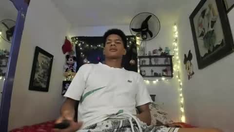 juan jose online show from December 18, 2025, 9:43 pm