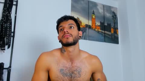 Juan Esteban online show from October 8, 2025, 6:22 am