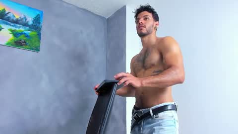 Juan Esteban online show from July 28, 2026, 12:48 pm