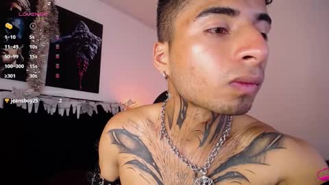 juancamilo66_ online show from January 3, 2025, 1:59 am