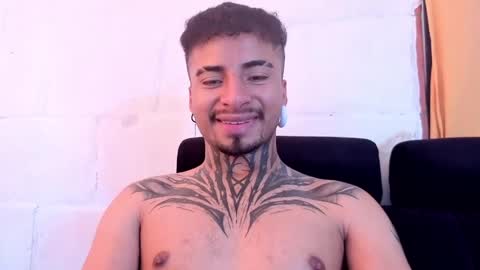 Snapshot of juancamilo66_ chatting on May 23, 2026, 5:17 pm juancamilo66_ online show from May 23, 2026, 5:17 pm