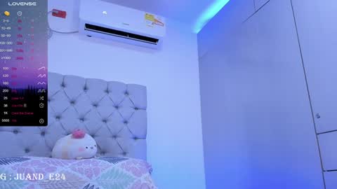 Snapshot of juande_24 chatting on December 5, 2024, 4:44 pm independent model online show from December 5, 2024, 4:44 pm