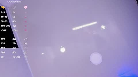 Snapshot of juandiamonds chatting on February 26, 2025, 4:24 pm Juan David online show from February 26, 2025, 4:24 pm