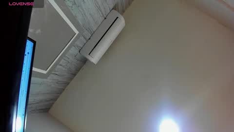 Snapshot of juandiamonds chatting on November 10, 2025, 12:59 pm Juan David online show from November 10, 2025, 12:59 pm