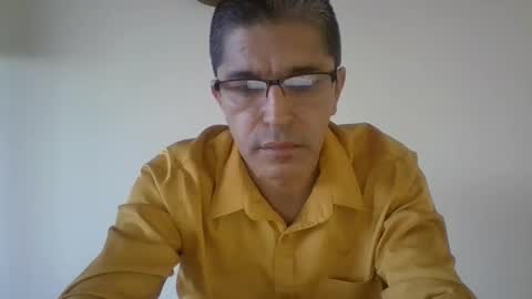 juanearth1 online show from March 4, 2026, 10:27 pm