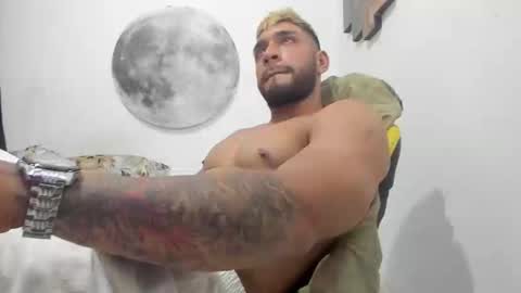 Snapshot of juanes_aristi chatting on March 23, 2026, 2:37 am Juanes online show from March 23, 2026, 2:37 am