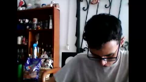 Juanesan CaballeroSolitario online show from February 20, 2025, 2:57 pm