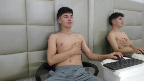 JuanGomm online show from December 23, 2025, 5:16 am