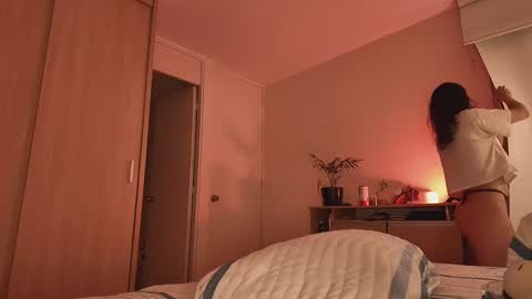 Snapshot of juanilla99 chatting on November 24, 2025, 5:07 am juanilla99 online show from November 24, 2025, 5:07 am