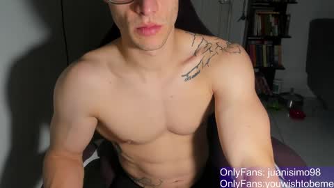 JUANISIMO  online show from April 28, 2026, 1:59 am