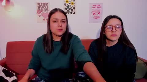 juanitaaa_ online show from July 23, 2026, 2:42 am