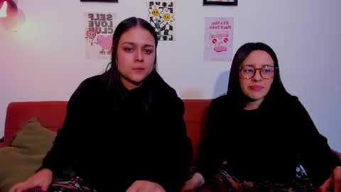 juanitaaa_ online show from July 28, 2026, 5:03 am
