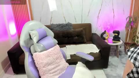 Snapshot of juanitarubia chatting on October 21, 2025, 7:36 pm juanitarubia online show from October 21, 2025, 7:36 pm