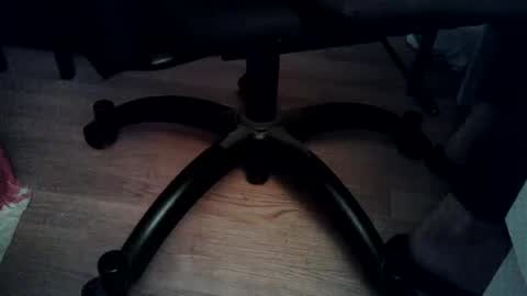 frenchchouchou online show from February 2, 2025, 8:24 am