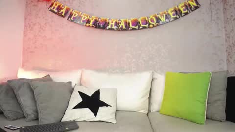 Juan k online show from October 11, 2025, 1:42 pm