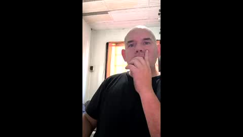 Snapshot of juanma_yahoo chatting on April 12, 2026, 1:16 pm Juan Manuel online show from April 12, 2026, 1:16 pm