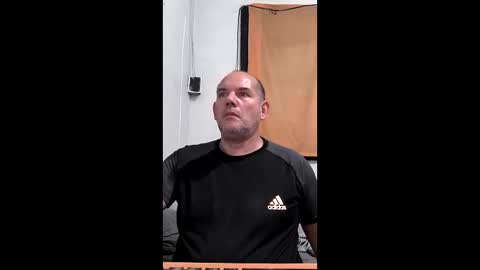 Snapshot of juanma_yahoo chatting on April 26, 2026, 2:53 am Juan Manuel online show from April 26, 2026, 2:53 am