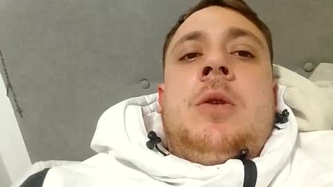 Snapshot of juanmapapiirico chatting on November 27, 2025, 3:19 am JuanmaSEX online show from November 27, 2025, 3:19 am