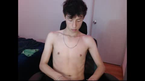 Snapshot of juanmres chatting on October 31, 2025, 11:28 pm juanmres online show from October 31, 2025, 11:28 pm