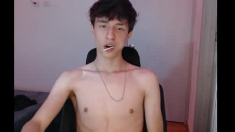 Snapshot of juanmres chatting on November 9, 2025, 4:00 am juanmres online show from November 9, 2025, 4:00 am