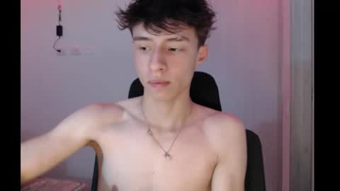 Snapshot of juanmres chatting on December 5, 2025, 11:52 am juanmres online show from December 5, 2025, 11:52 am