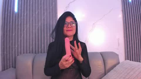 Snapshot of juannita_love chatting on May 19, 2026, 11:55 pm juannita_love online show from May 19, 2026, 11:55 pm