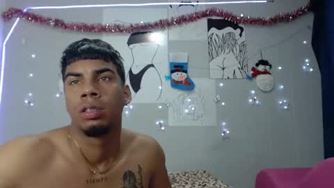 Snapshot of juanse_hot11 chatting on December 30, 2024, 12:42 pm juanse_hot11 online show from December 30, 2024, 12:42 pm