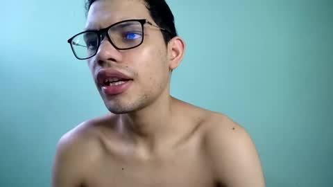 juansuarez204 online show from December 22, 2024, 9:42 pm