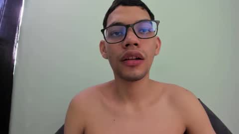 juansuarez204 online show from January 22, 2025, 5:59 pm