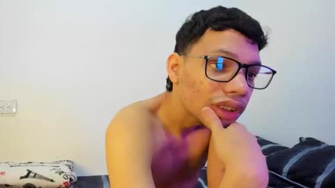 juansuarez204 online show from October 13, 2025, 7:36 pm