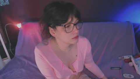 Snapshot of juby_yubi chatting on May 12, 2026, 12:02 pm Arina online show from May 12, 2026, 12:02 pm