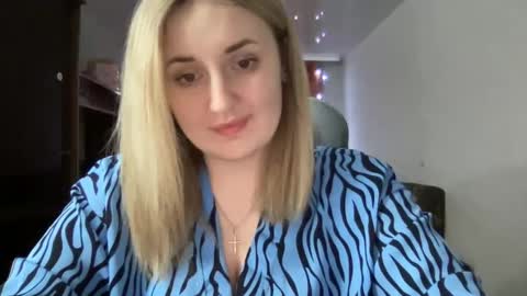 Snapshot of judevalenti chatting on March 5, 2025, 4:24 pm JudeValenti online show from March 5, 2025, 4:24 pm