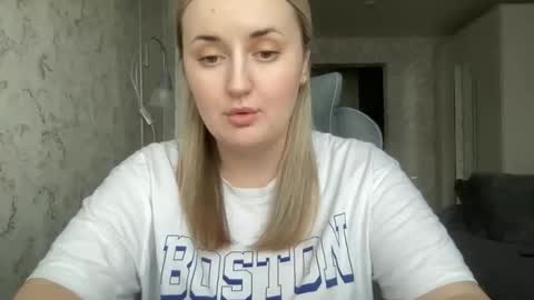 Snapshot of judevalenti chatting on May 11, 2026, 2:01 pm JudeValenti online show from May 11, 2026, 2:01 pm