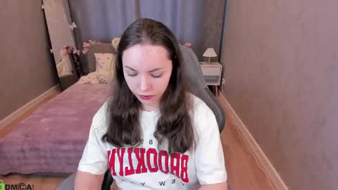 Judy Lewis online show from April 22, 2026, 2:03 am