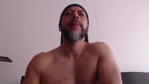Juan Alcal online show from February 19, 2026, 6:26 pm