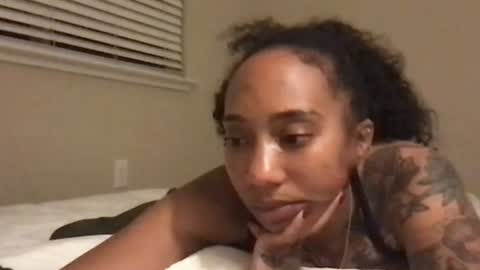 juicijazzi online show from November 17, 2025, 9:37 am