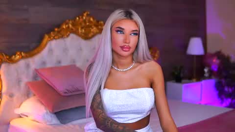 Snapshot of juicy_jessye chatting on June 20, 2026, 7:49 pm Jessye online show from June 20, 2026, 7:49 pm