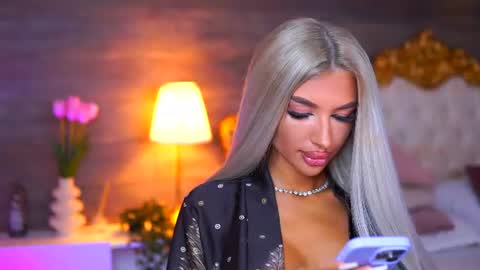 Snapshot of juicy_jessye chatting on July 15, 2026, 8:14 pm Jessye online show from July 15, 2026, 8:14 pm