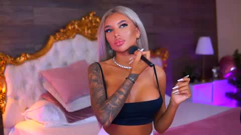 Snapshot of juicy_jessye chatting on July 17, 2026, 8:46 pm Jessye online show from July 17, 2026, 8:46 pm