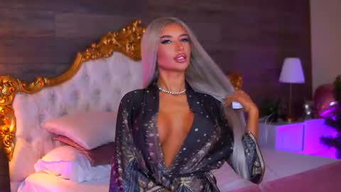 Snapshot of juicy_jessye chatting on July 18, 2026, 7:50 pm Jessye online show from July 18, 2026, 7:50 pm