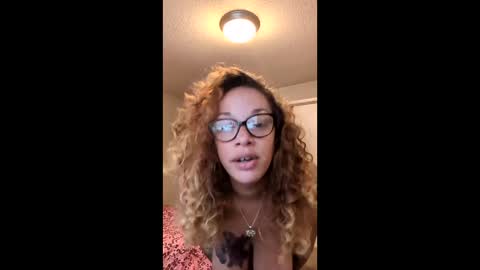 Snapshot of juicy_juju3 chatting on May 13, 2026, 5:43 pm juicy_juju3 online show from May 13, 2026, 5:43 pm