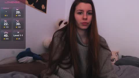 Snapshot of juicy_mystery chatting on January 6, 2025, 7:02 pm laura online show from January 6, 2025, 7:02 pm