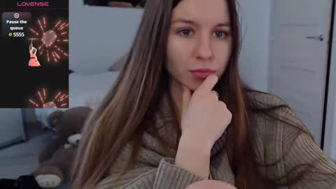 Snapshot of juicy_mystery chatting on January 15, 2025, 10:27 am laura online show from January 15, 2025, 10:27 am