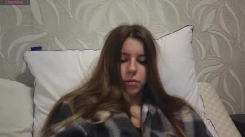 Snapshot of juicy_mystery chatting on December 1, 2025, 9:53 pm laura online show from December 1, 2025, 9:53 pm