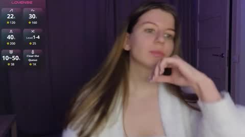 Snapshot of juicy_mystery chatting on February 13, 2026, 6:59 pm laura online show from February 13, 2026, 6:59 pm